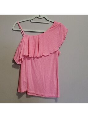 Gap one sleeve top size medium